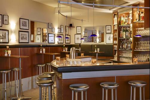 InterCityHotel Berlin Ostbahnhof - Berlin - Bar