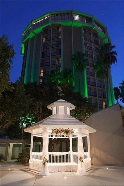 Holiday Inn Long Beach Airport - Long Beach