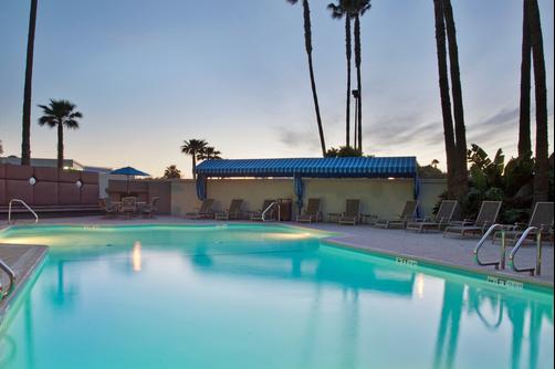 Holiday Inn Long Beach Airport - Long Beach - Pool