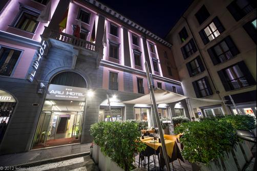 Arli Hotel Business and Wellness - Bergamo - Building