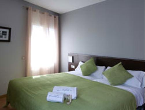 Amister Apartments - Barcelona - Bedroom