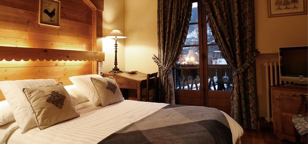 Au Coin du Feu - Megeve - Bedroom