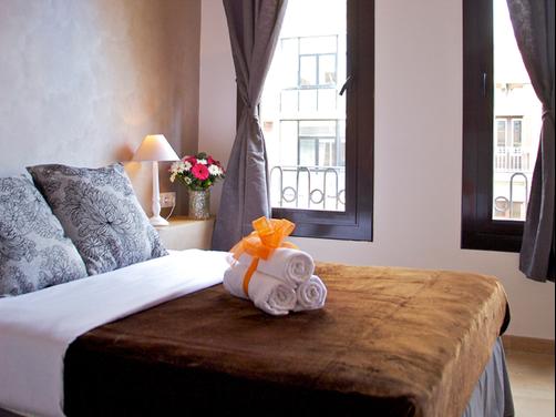 Hostal Colkida - Barcelona - Bedroom
