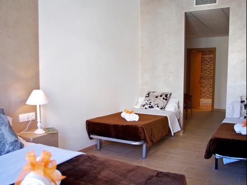 Hostal Colkida - Barcelona - Bedroom