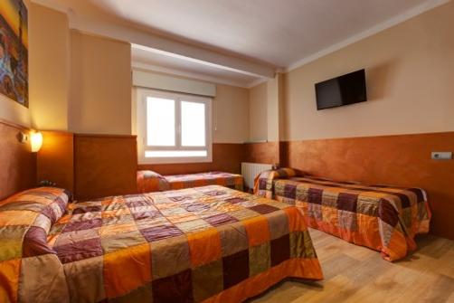 Hostal Barcelona - Barcelona - Bedroom