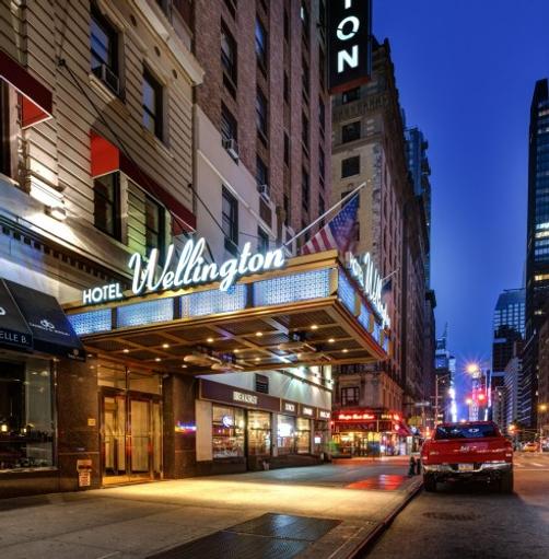 Wellington Hotel - New York - Building