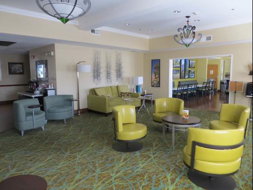Comfort Suites Fresno River Park - Fresno