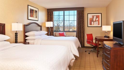 Four Points by Sheraton Kalamazoo - Kalamazoo - Bedroom