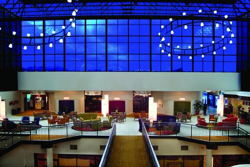 Sheraton Bloomington Hotel - Bloomington - Lobby