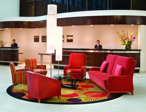 Sheraton Bloomington Hotel - Bloomington - Lobby