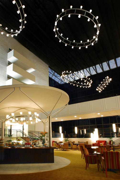 Sheraton Bloomington Hotel - Bloomington - Lobby