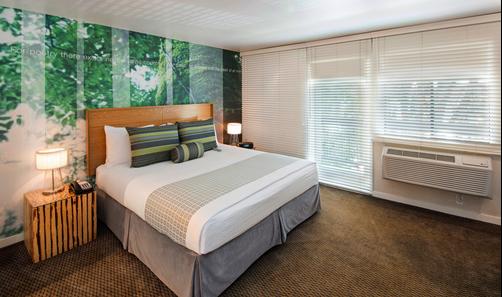 The Domain Hotel - Sunnyvale - King bedroom