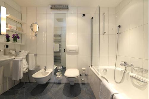 Hotel Eden Roc - Ascona - Bathroom