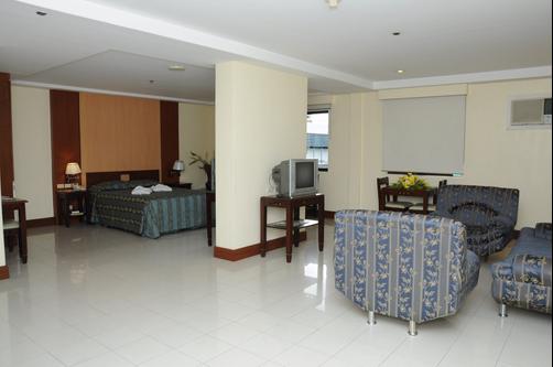 Cherry Blossoms Hotel - Manila
