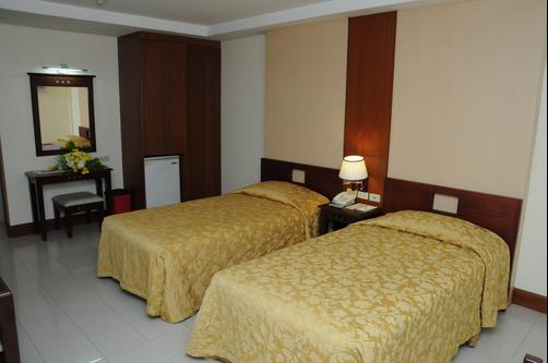 Cherry Blossoms Hotel - Manila