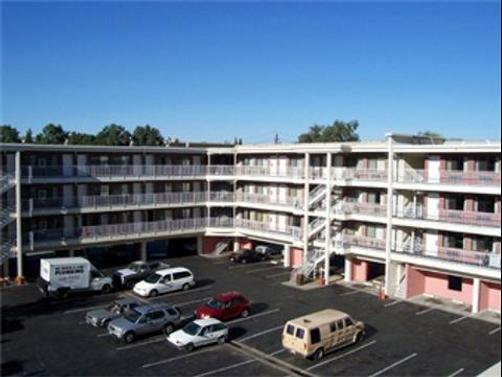 Showboat Inn - Reno
