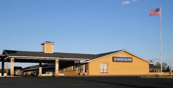 American Inn - Colorado City - Building
