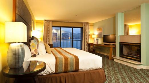 Campbell's Resort on Lake Chelan - Chelan
