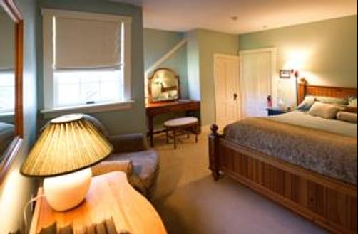 The Red Clover Inn - Mendon