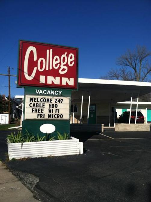 College Inn Greencastle - Greencastle