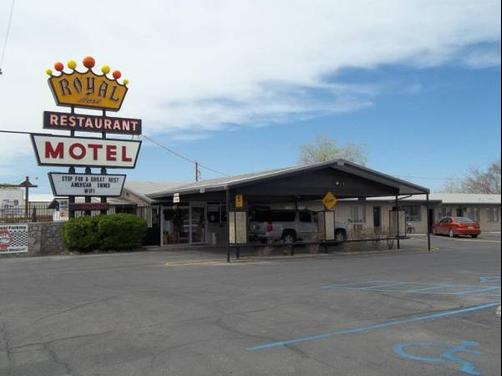 Royal Host Motel - Las Cruces - Building