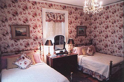 The Old Court Bed & Breakfast - Providence