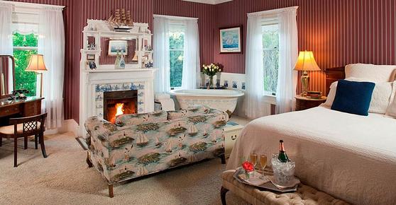 Churchill Manor - Napa