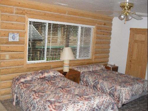 Jared's Wild Rose Ranch Resort - Island Park