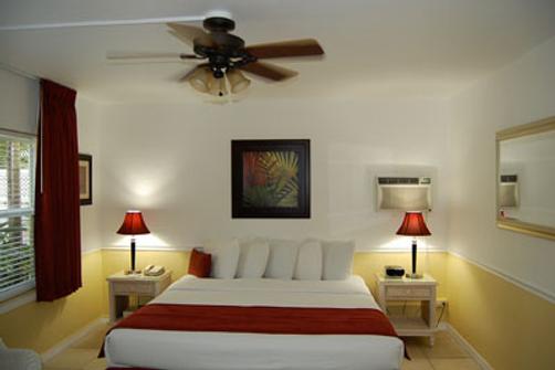 Worthington All Male Guesthouse - Fort Lauderdale