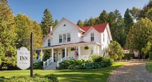 Thorp House Inn & Cottages - Fish Creek