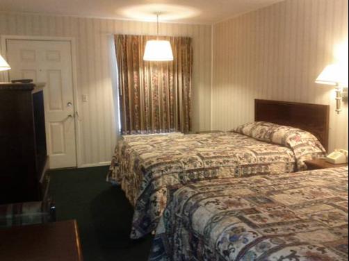 Smith Motel - Calhoun