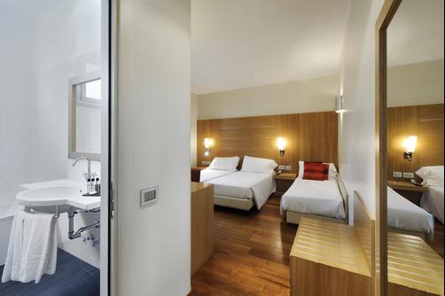 Hotel Canada - Milan