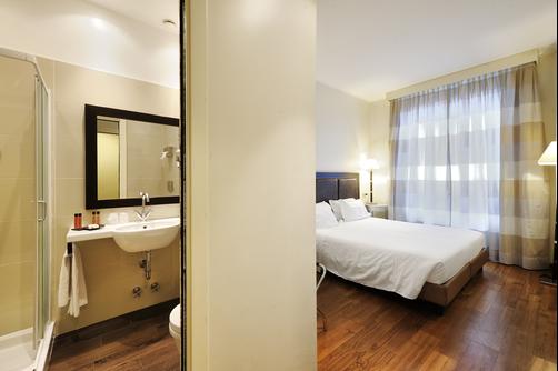 Hotel Canada - Milan
