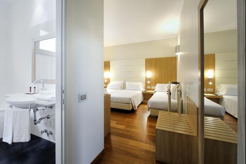 Hotel Canada - Milan