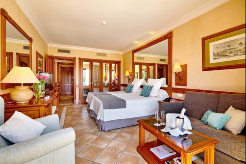 Costa Adeje Gran Hotel - Costa Adeje - Bedroom