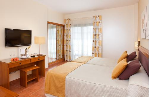 Hotel Isabel - Costa Adeje - Bedroom