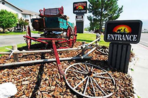 Prospector Hotel and Casino - Ely - Outdoors view
