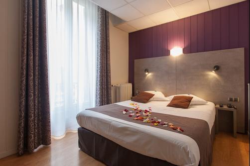 Royal Hotel Grenoble Centre - Grenoble - Bedroom