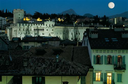 Hotel America - Trento - Outdoors view