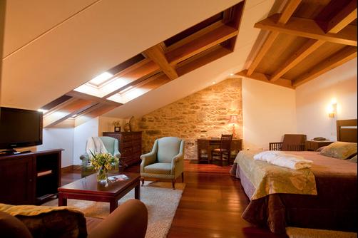 San Francisco Hotel Monumento - Santiago de Compostela - Bedroom