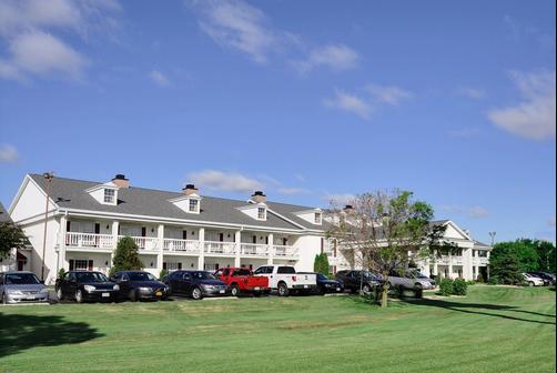 Comfort Inn - Fond Du Lac - Outdoors view