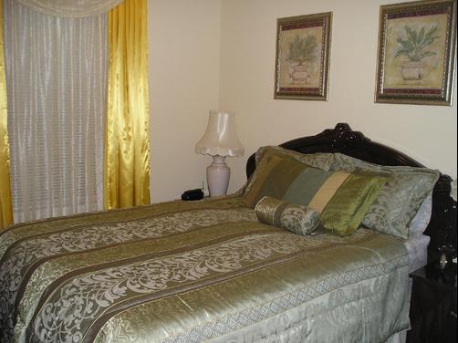 Susan's Villa - Niagara Falls - Bedroom