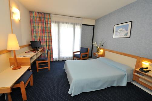 Hotel du Lac - Saint-Paul-lès-Dax - Bedroom