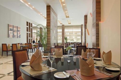 Hilton Garden Inn Riyadh Olaya - Riyadh - Restaurant