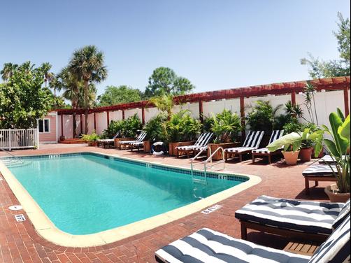 The Riverview Hotel - New Smyrna Beach