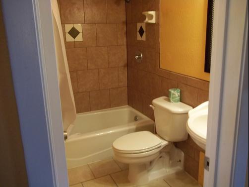 Scottish Inn - Galveston - Bathroom