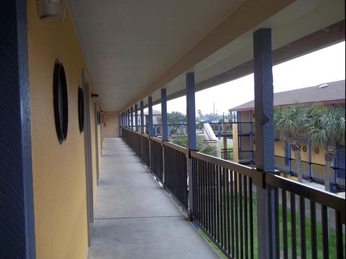 Scottish Inn - Galveston - Building