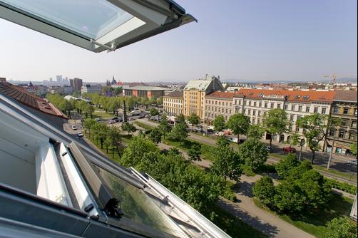 Fleming's Hotel Wien-Westbahnhof - Vienna - Outdoors view