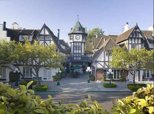 Wine Valley Inn - Solvang - Building