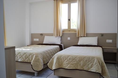 Brothers Hotel - Ios - Double room